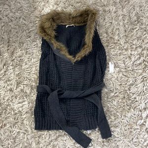Old Navy sleeveless sweater